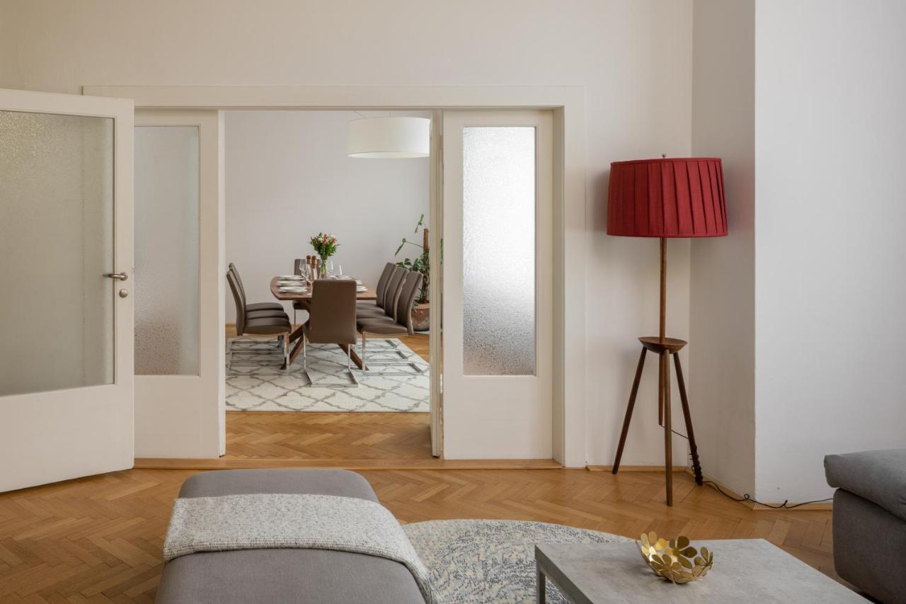 Deluxe Apartment In Old Town By Prague Days Kültér fotó